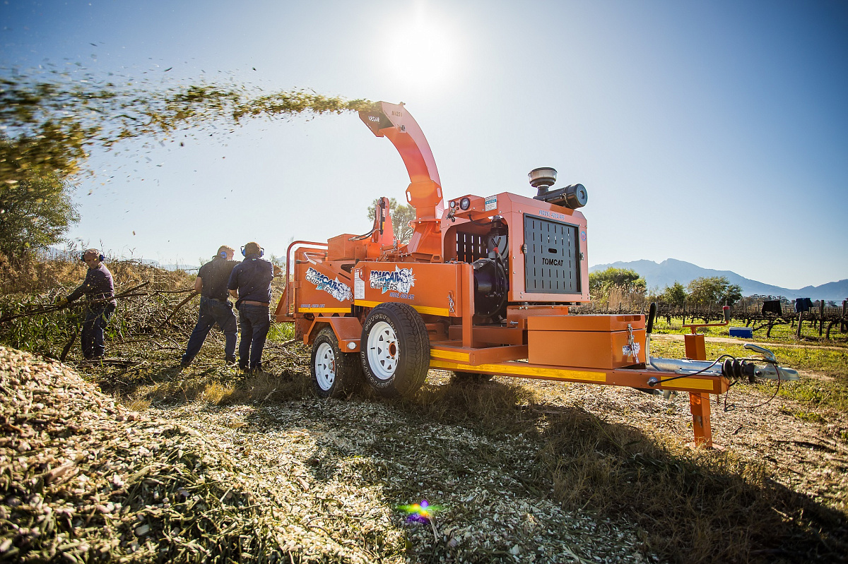 Прицепной измельчитель Tomcat 4250 AFE