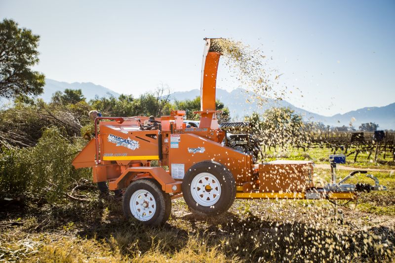 Тракторный измельчитель Tomcat 150 AFP