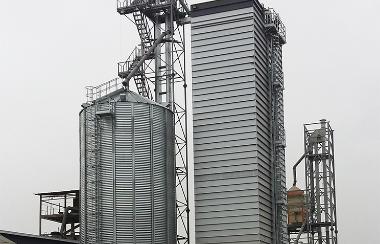 Зерносушилка STRAHL 11000 FR произв-ть до 110 т/ч