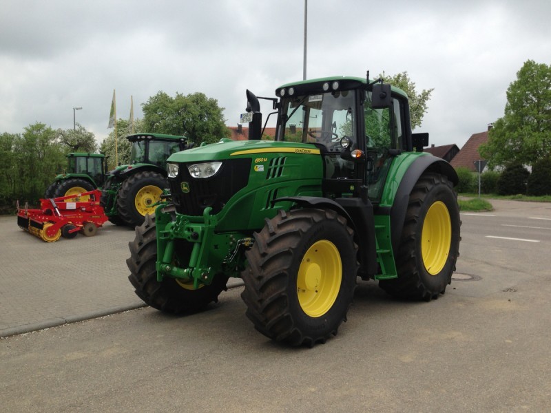 John Deer 6150 М