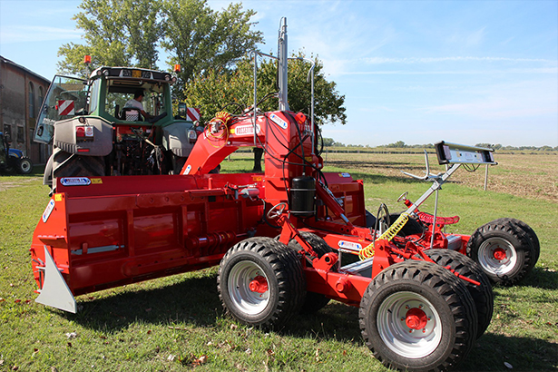 Завод планировщиков «Rossetto» вводит полный цикл производства и обновляет ножи планировщиков