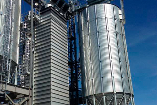 Производитель зерносушилок STRAHL остается в России  
