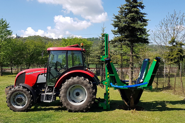 Готовь сани летом, а пересадчик деревьев СЕЙЧАС!
