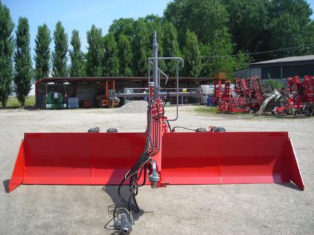 Планировщик грунта Rossetto серии LGL ширина 4.5-5.5 м, мощность трактора от 160 л.с.